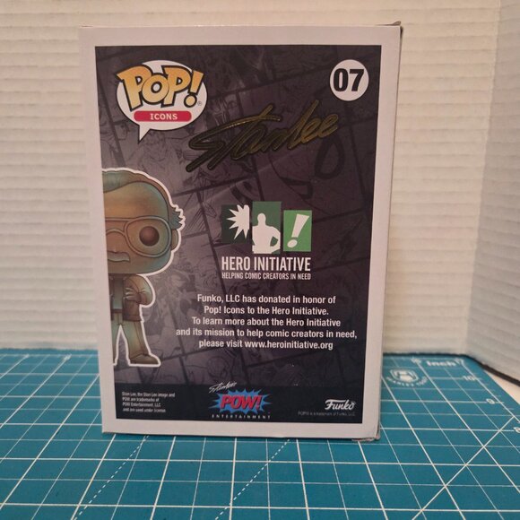 Funko POP Marvel Comics Stan Lee Hero Initiative 07 Vinyl Figure - Picture 3 of 6